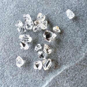 10pc Raw Herkimer Diamonds XS