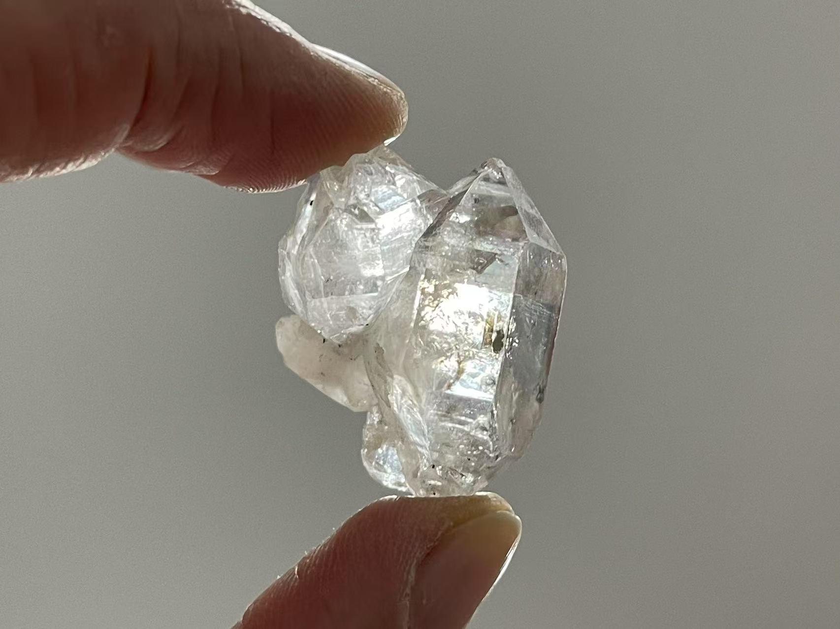 Light Smoky Rainbow Herkimer Diamond Quartz Cluster Double Terminated Penetrator Quartz Crystal Healing Crystal Gift Specimen Cd-h17