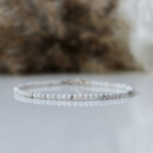 Genuine Howlite bracelet, delicate Howlite jewelry 2mm, bracelet femme, white gemstone bracelet, sterling silver, white bead bracelet