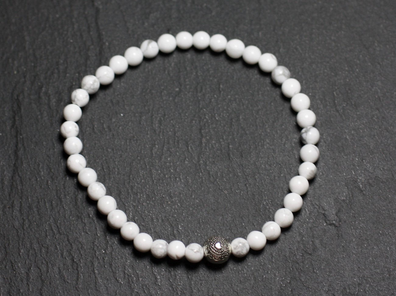 Bracelet Pierre Semi Précieuse Howlite 4mm Et Perle Argentée