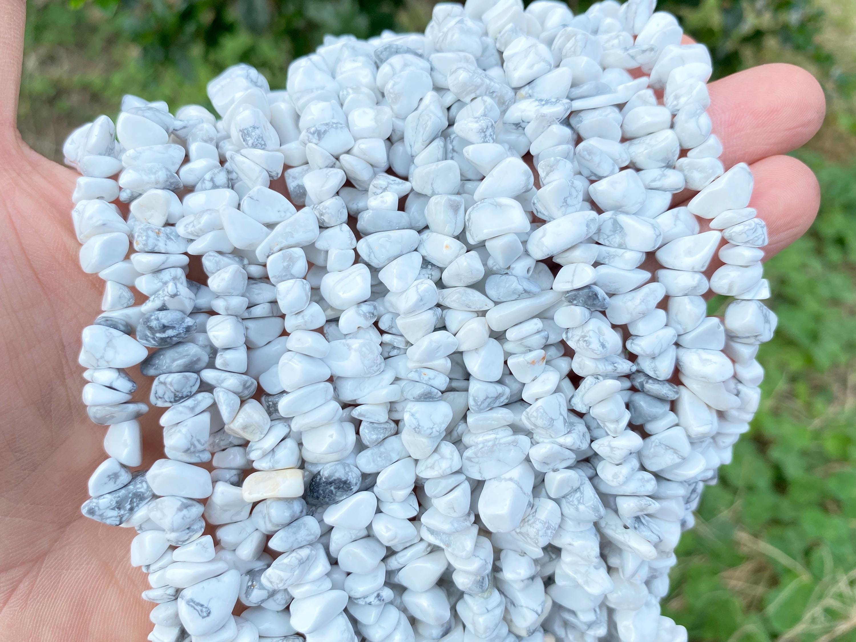 Full 32' Natural Howlite 5~10mm Size Chip Beads,bracelets/neckalce For Jewelry Making Beads,gemstone Freeform Chip Nugget Beads. Full 32' Natural Howlite 5~10mm Size Chip Beads,bracelets/neckalce For Jewelry Making Beads,gemstone Freeform Chip Nugget Beads.