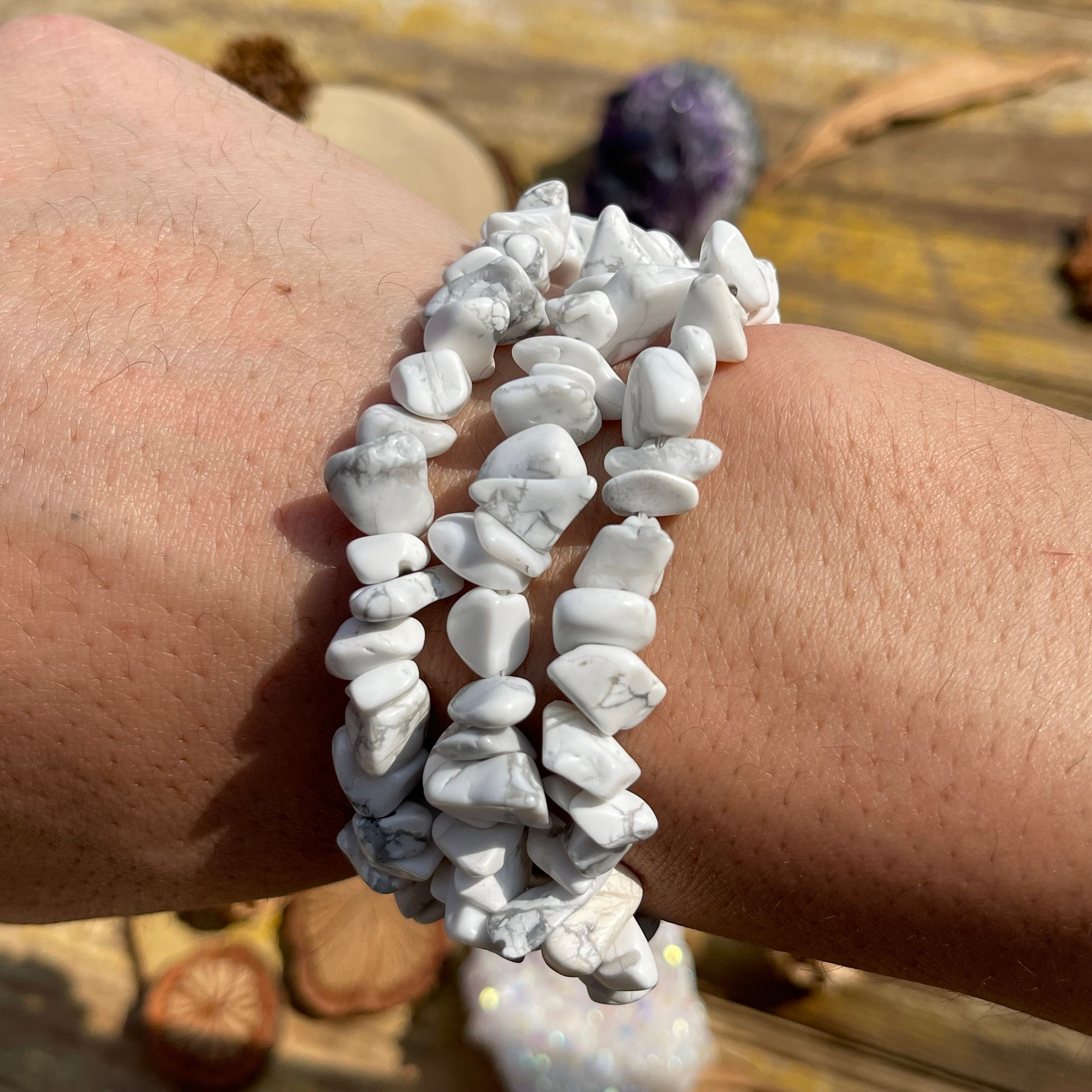 Natural Howlite Chip Bracelet,healing Braclet,stretchy Chip Beads Bracelet,chip Stretchy String Bracelet.7.5 Inches Bracelet.