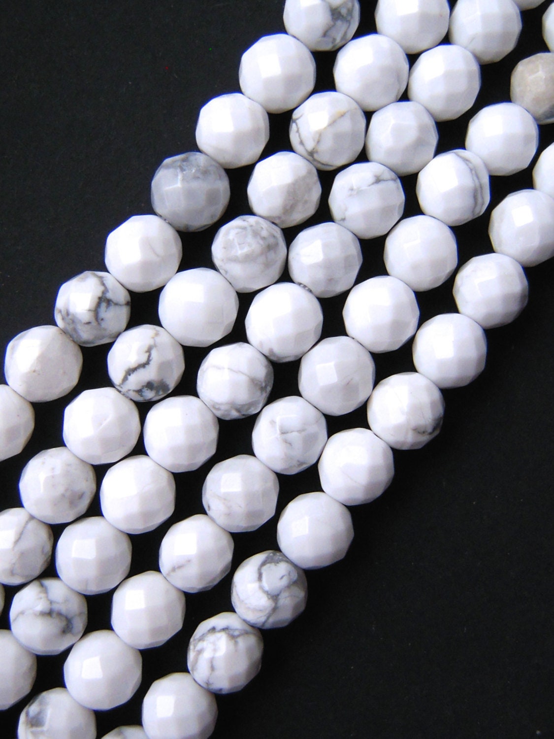 Natural Howlite Beads, 8mm Beads, 6mm Beads, Faceted Beads, Howlite Beads, White Howlite, 8mm Gemstone Beads, Faceted Gemstone, 8mm Howlite