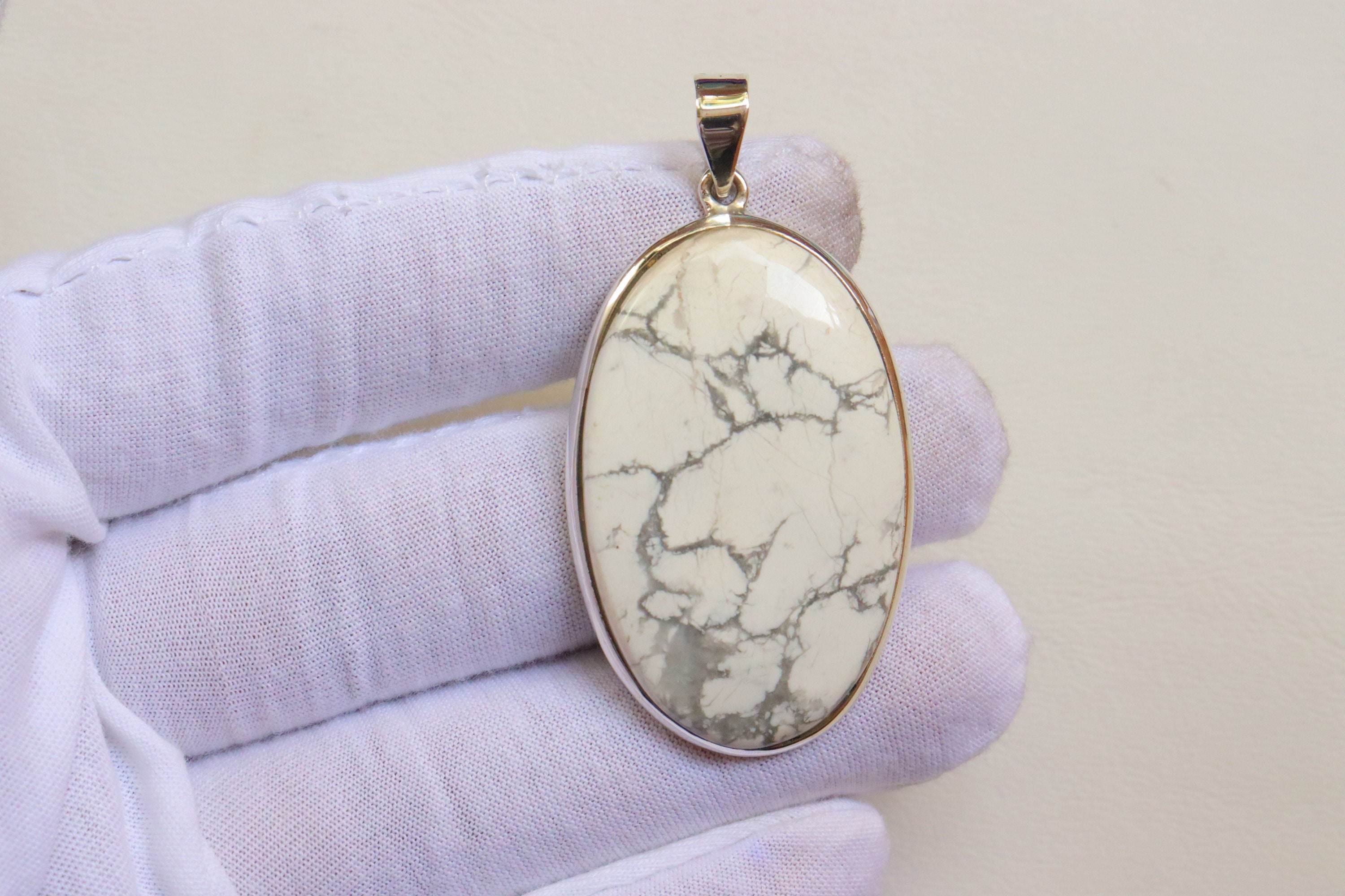 Aaa Quality Howlite Pendant, 925 Sterling Silver Pendant, Natural Howlite Jewelry, Anniversary Gift, Handmade Pendant, Gemstone Pendant Aaa Quality Howlite Pendant, 925 Sterling Silver Pendant, Natural Howlite Jewelry, Anniversary Gift, Handmade Pendant, Gemstone Pendant
