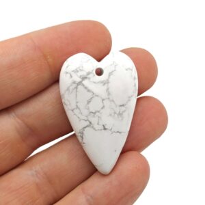 Howlite Crystal Long Heart Love Pendants - Gemstone Crystal Big Sharp Heart Necklace - Heart Shaped Healing Gemstone - Nc1573