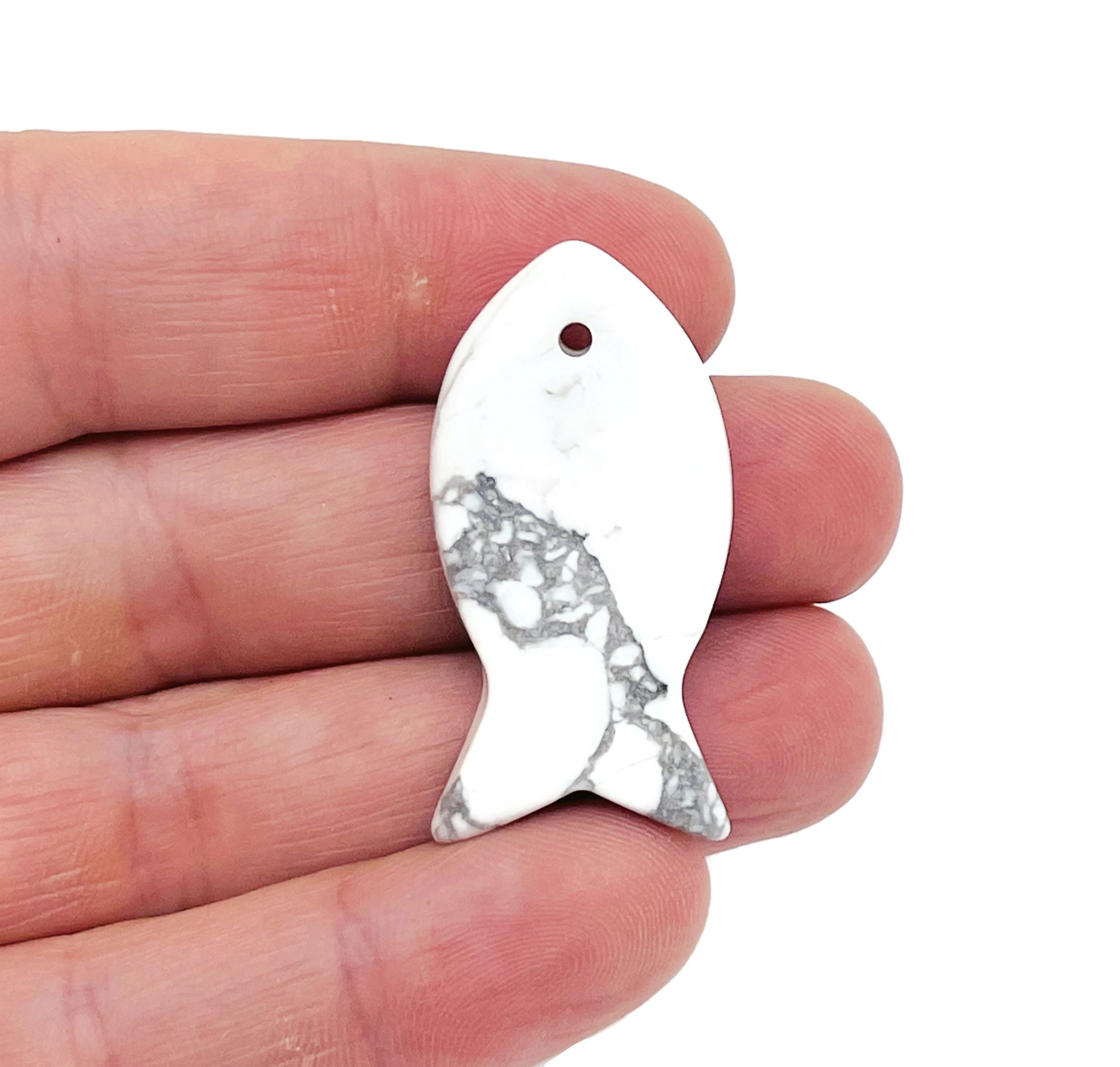 Howlite Fish Carving Gemstone Pendants - Pisces Zodiac Hole Crystal Fish - Reiki Healing Bulk Polished - Gift For Swimmer - Nc1398 Howlite Fish Carving Gemstone Pendants - Pisces Zodiac Hole Crystal Fish - Reiki Healing Bulk Polished - Gift For Swimmer - Nc1398
