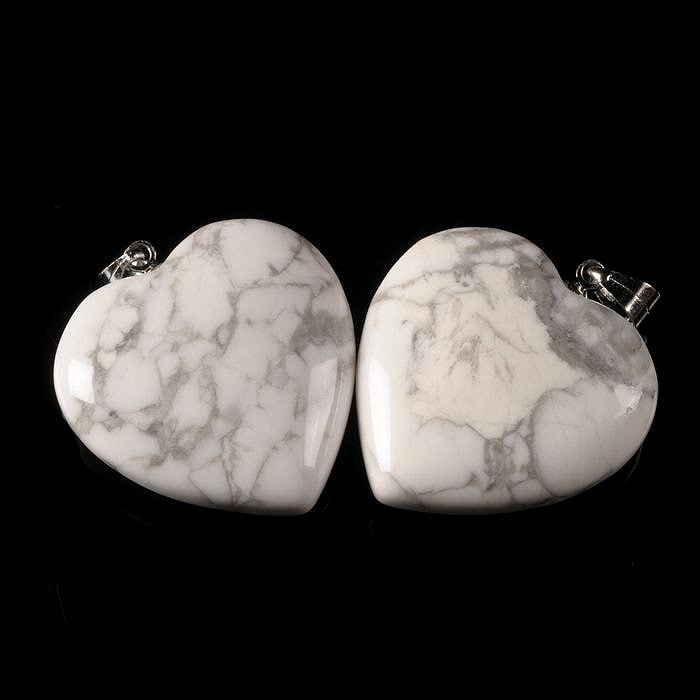 G2333 Two 25mm Howlite Heart Pendant Focal Bead G2333 Two 25mm Howlite Heart Pendant Focal Bead