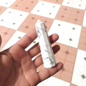 Polished Howlite Gemstone Point, Handmade Tower 94 Gram - 4''