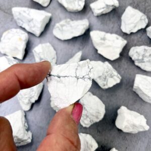 White Howlite Natural Stone - Rough Crystal