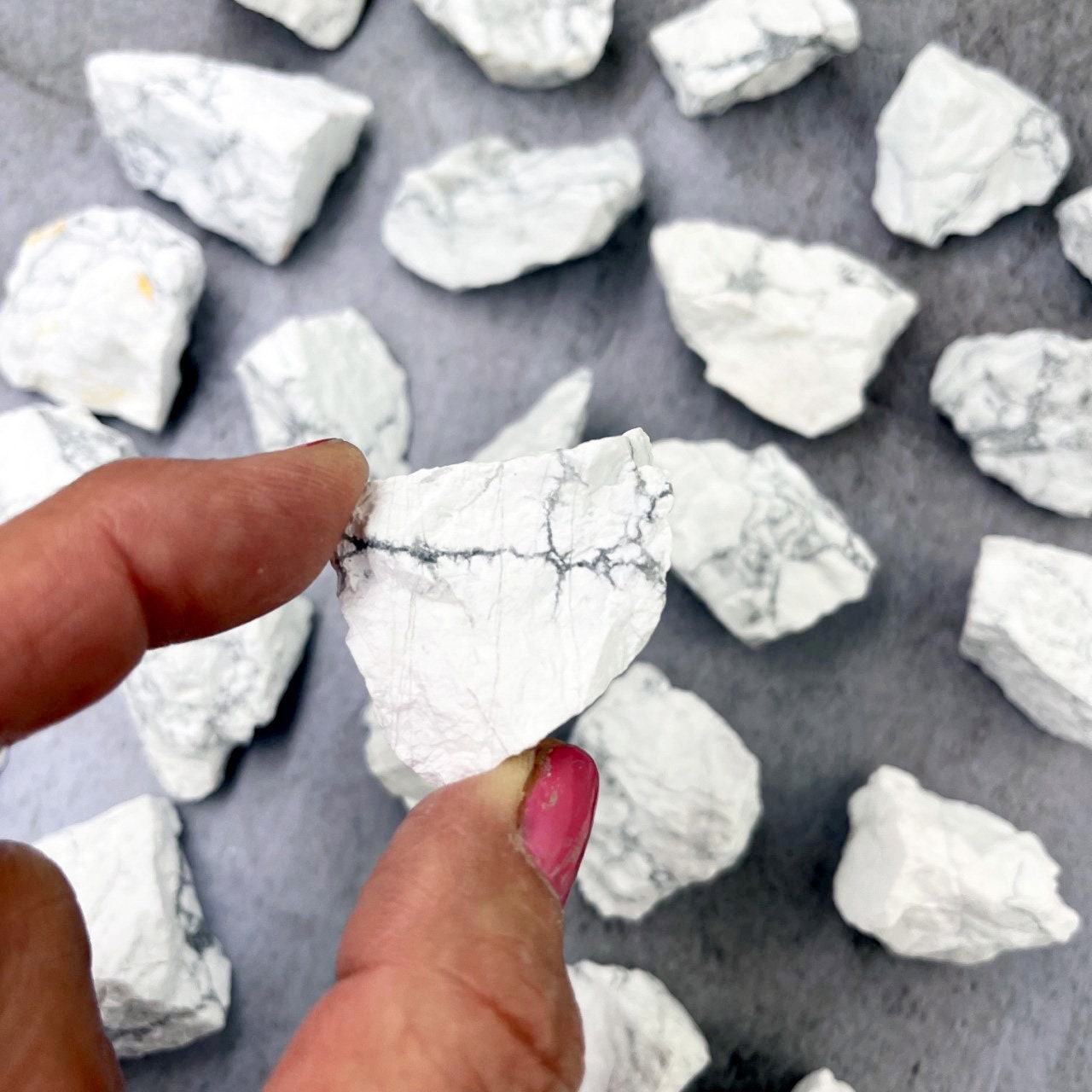 White Howlite Natural Stone - Rough Crystal