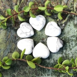 Howlite Heart, Howlite, Qty. 1 Mini Heart