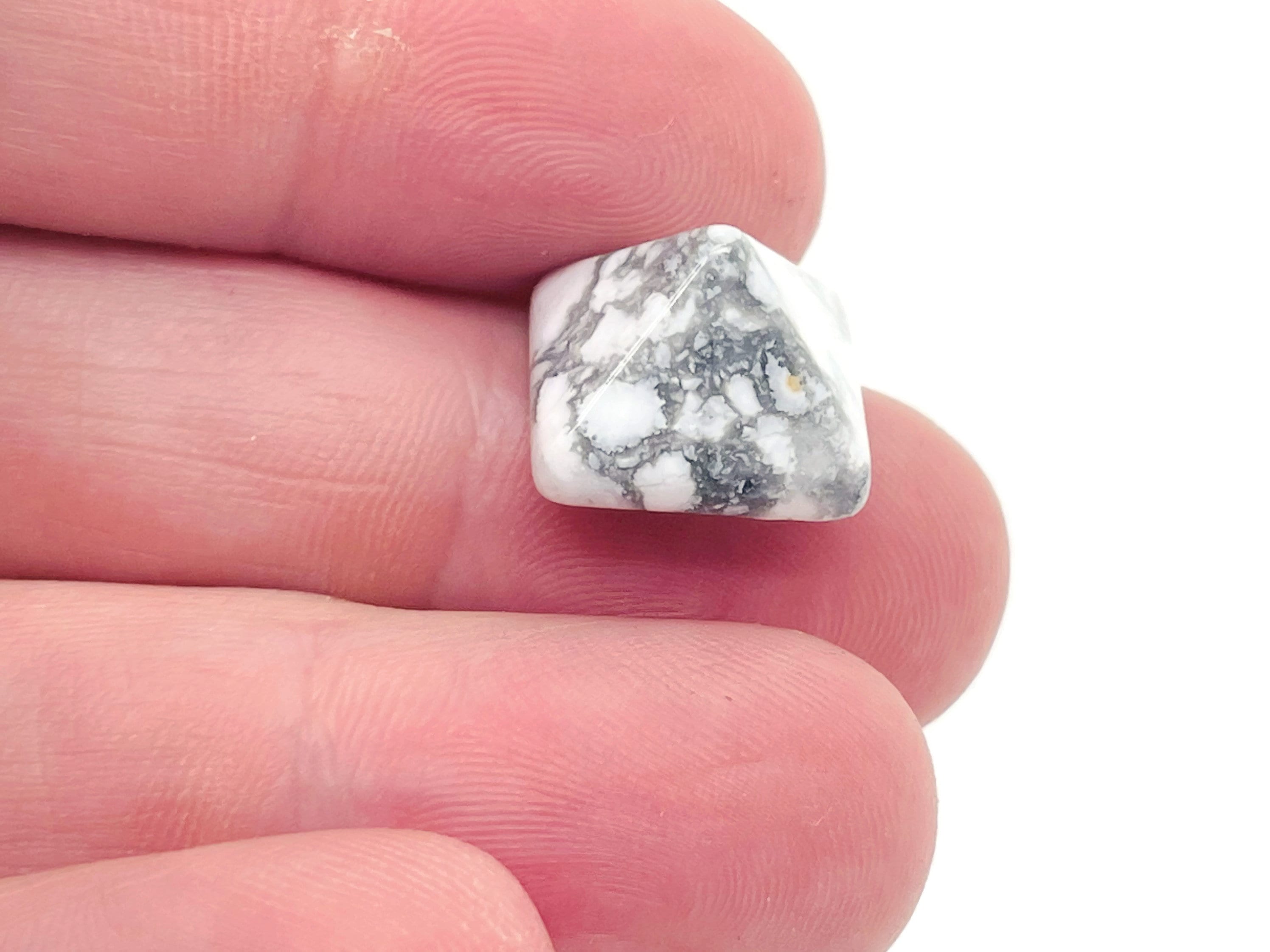 Howlite Pyramid Crystal – Crystal Pyramid – Healing Crystal – Crystal Gemstone - Py1012