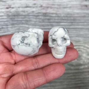 Howlite Skull Shape- 1.5 Inches