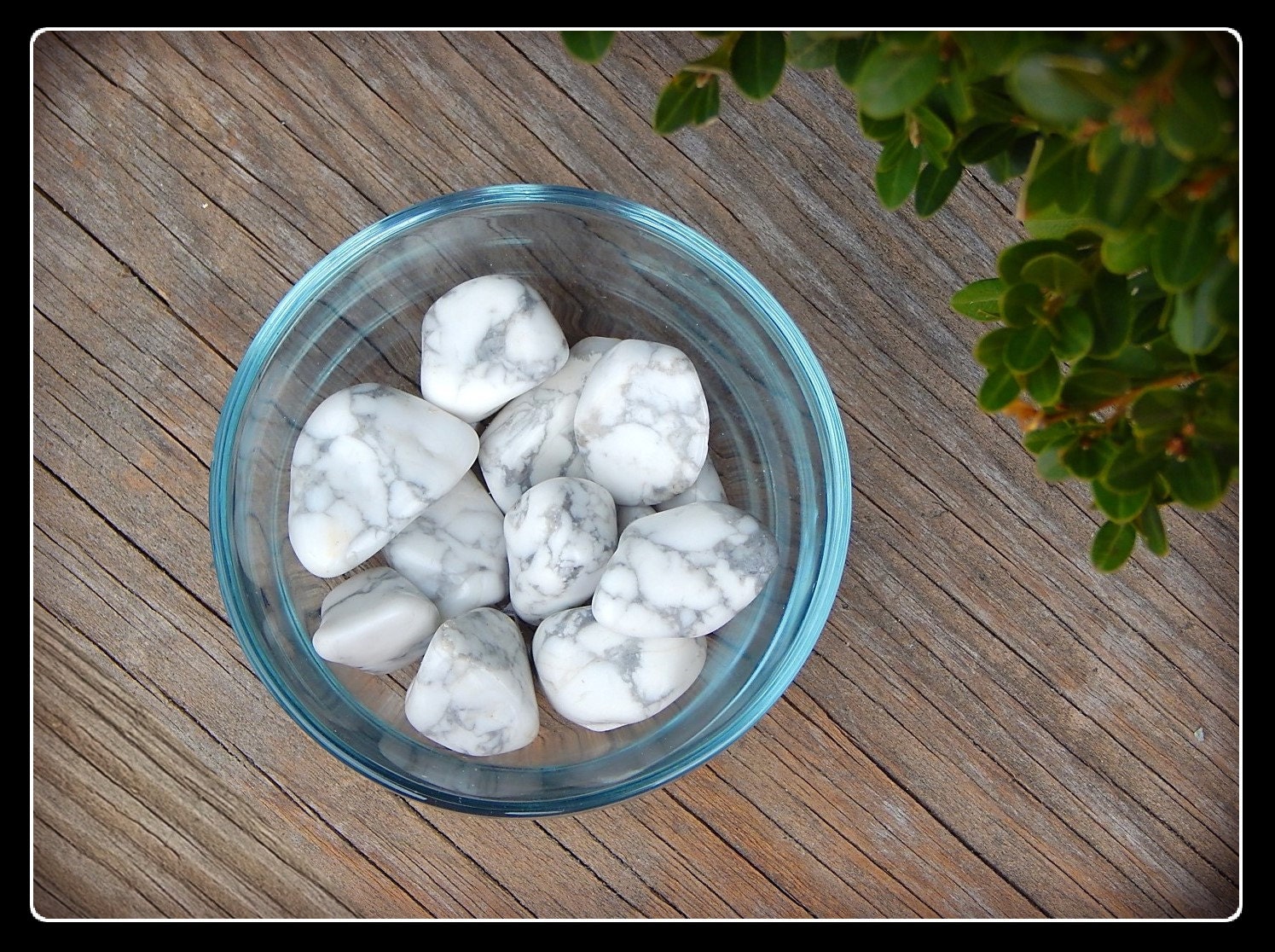 Tumbled White Howlite