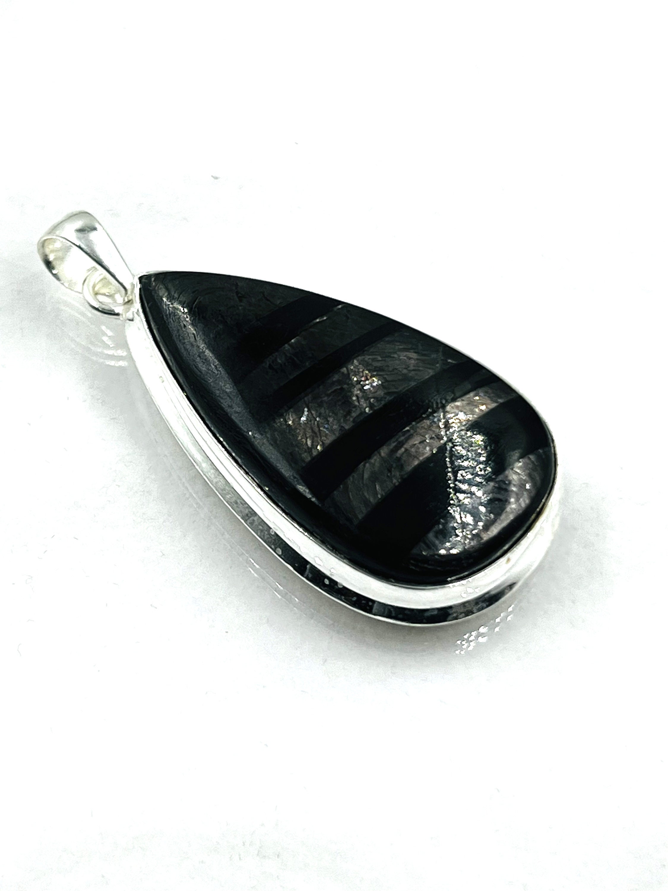 Handmade Sterling Silver Hypersthene Gemstone Pendant (24x43mm)