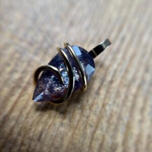 Iolite in 14k gold pendant Iolite in 14k gold pendant