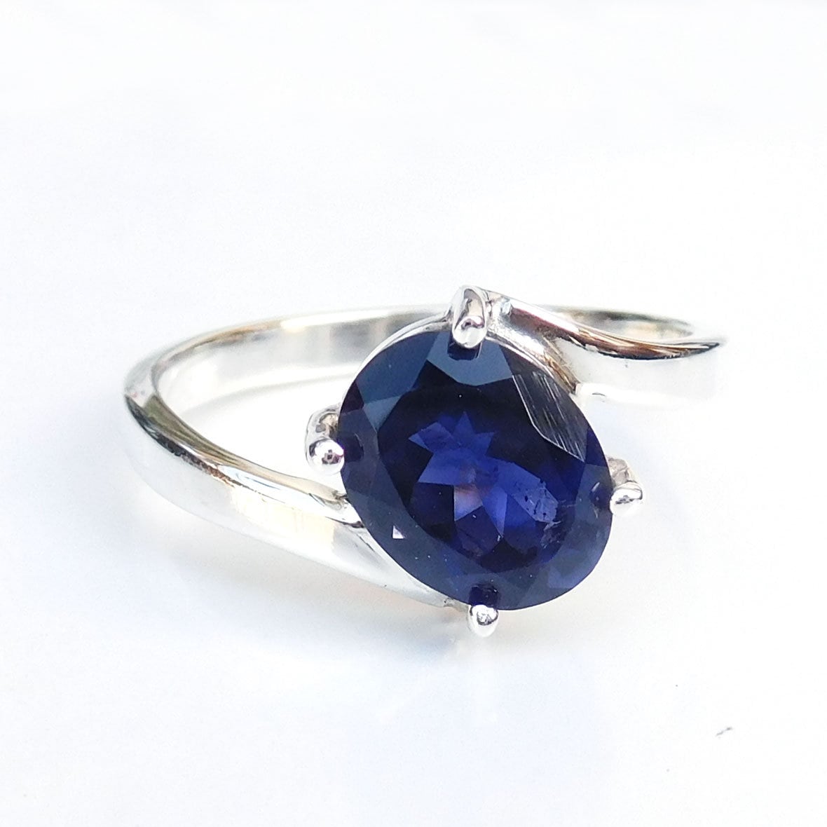 Handmade Oval Iolite Ring: 925 Sterling Silver Solitaire (7x9 Mm) Handmade Oval Iolite Ring: 925 Sterling Silver Solitaire (7x9 Mm)