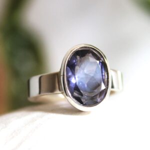 Oval Iolite Ring: 925 Sterling Silver, Size 6-6.5 Oval Iolite Ring: 925 Sterling Silver, Size 6-6.5