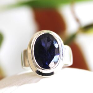 Oval Iolite Ring: 925 Sterling Silver, Unisex Design, Size 6.5-7