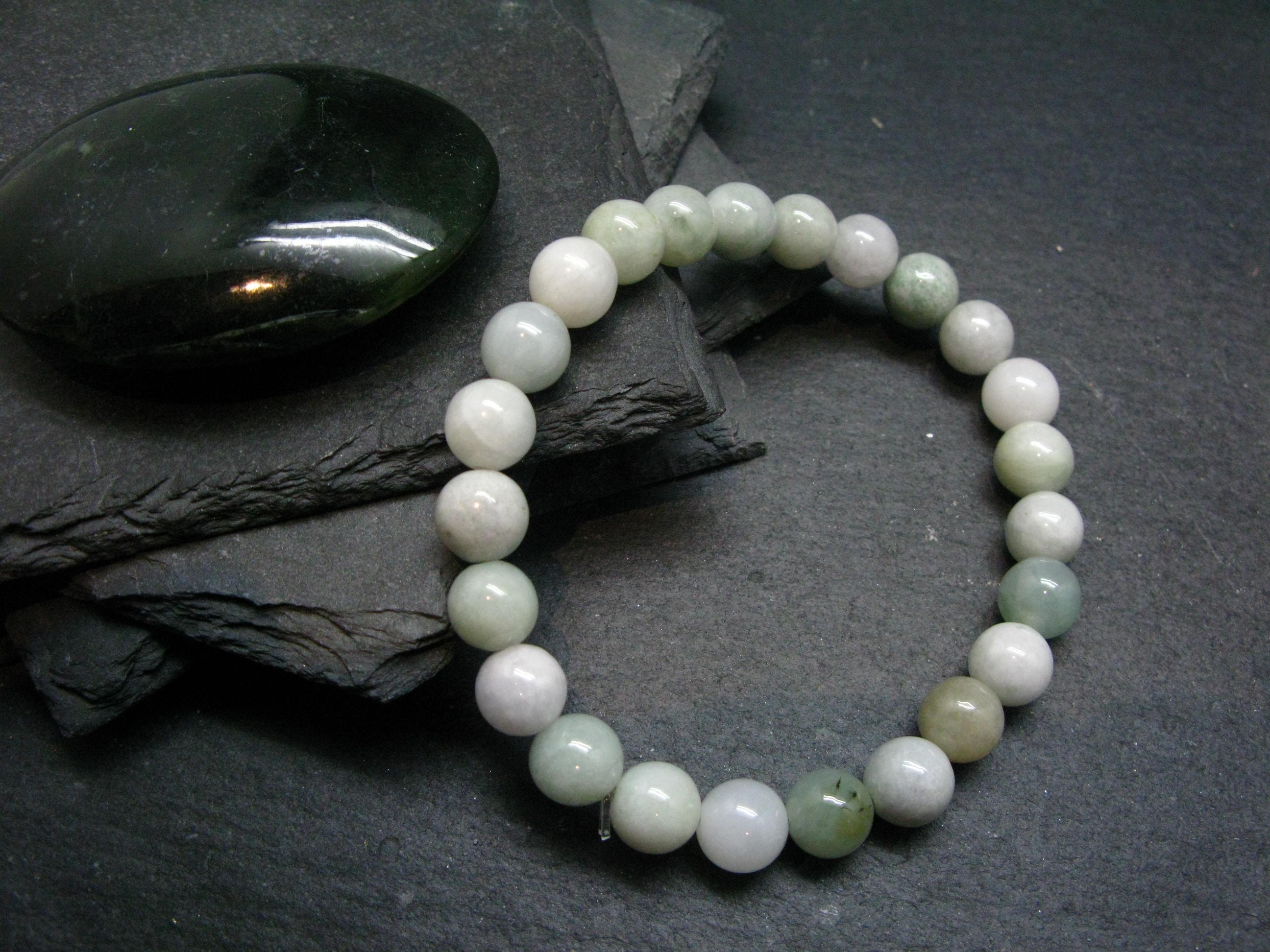 Jade Jadeite Genuine Bracelet ~ 7 Inches  ~ 8mm Round Beads