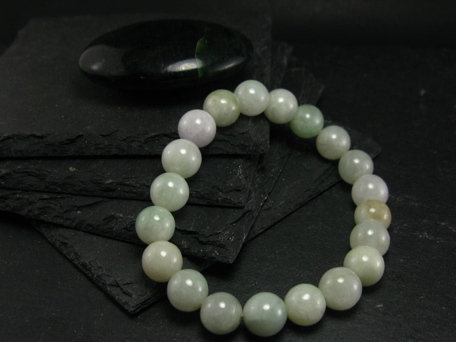Jade Jadeite Genuine Bracelet ~ 7 Inches  ~ 10mm Round Beads
