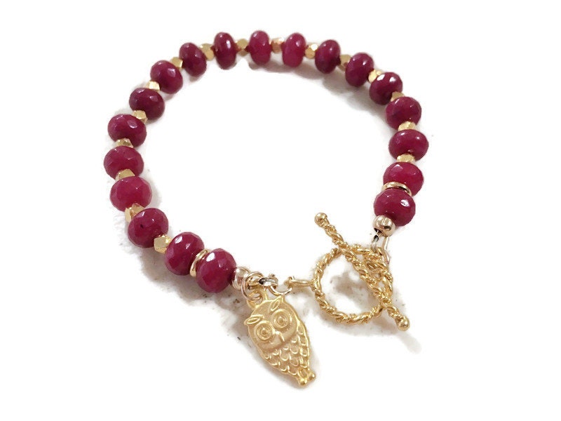 Red Bracelet - Jade Gemstone Jewelry - Gold Jewellery - Luxe - Couture - Beaded - Owl Charm
