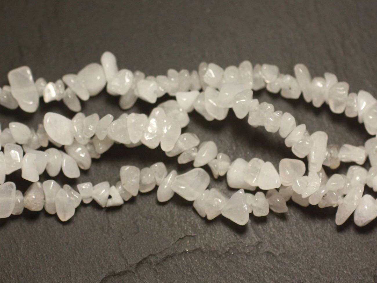 100pc Environ - Perles Pierre Jade Rocailles Chips 5-10mm Blanc Transparent - 4558550029416