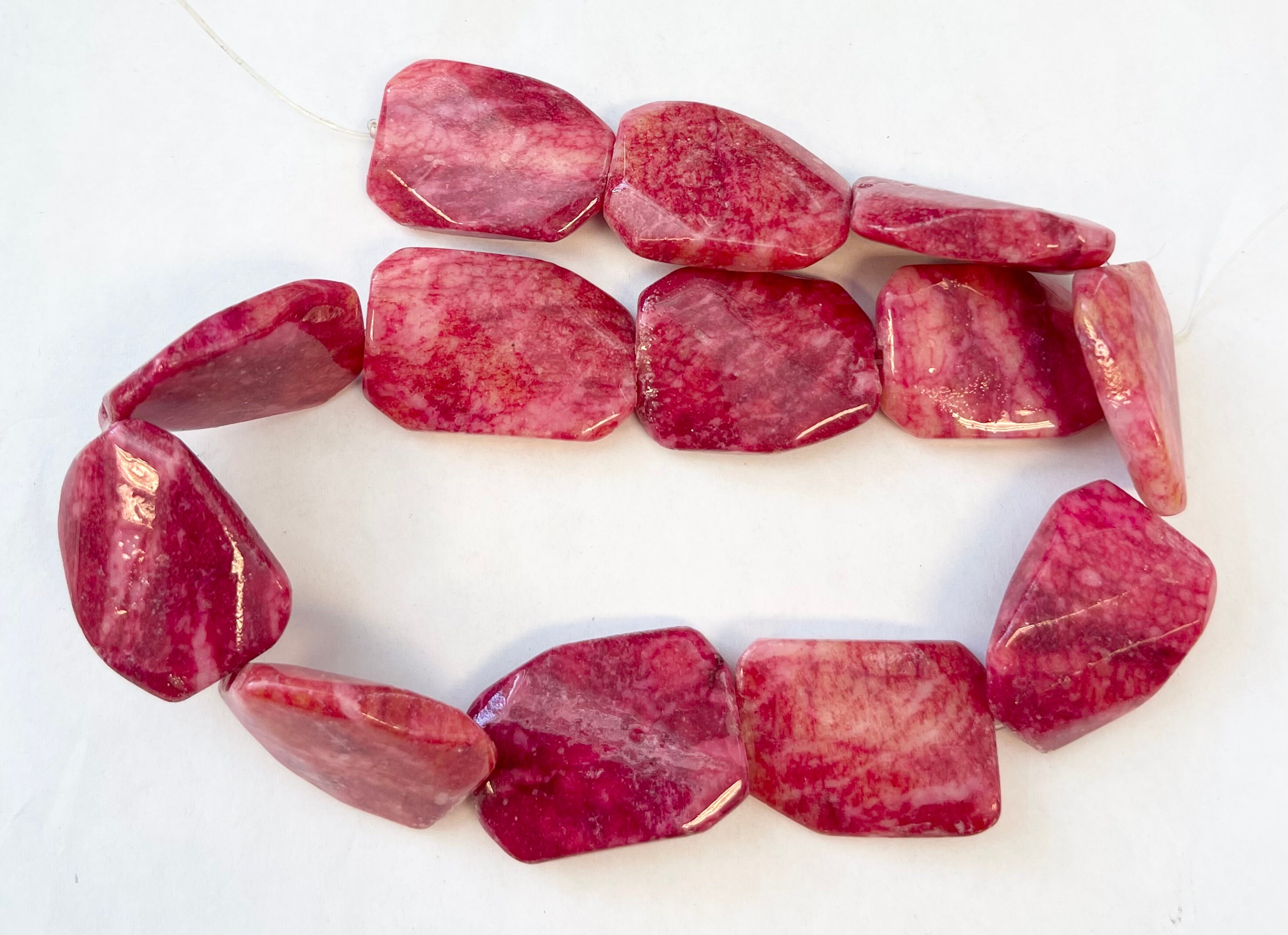 30x22x7mm Faceted Flat Nugget Heat Treated Jade Gemstone Beads -- 15.5 Inch Strand 30x22x7mm Faceted Flat Nugget Heat Treated Jade Gemstone Beads -- 15.5 Inch Strand