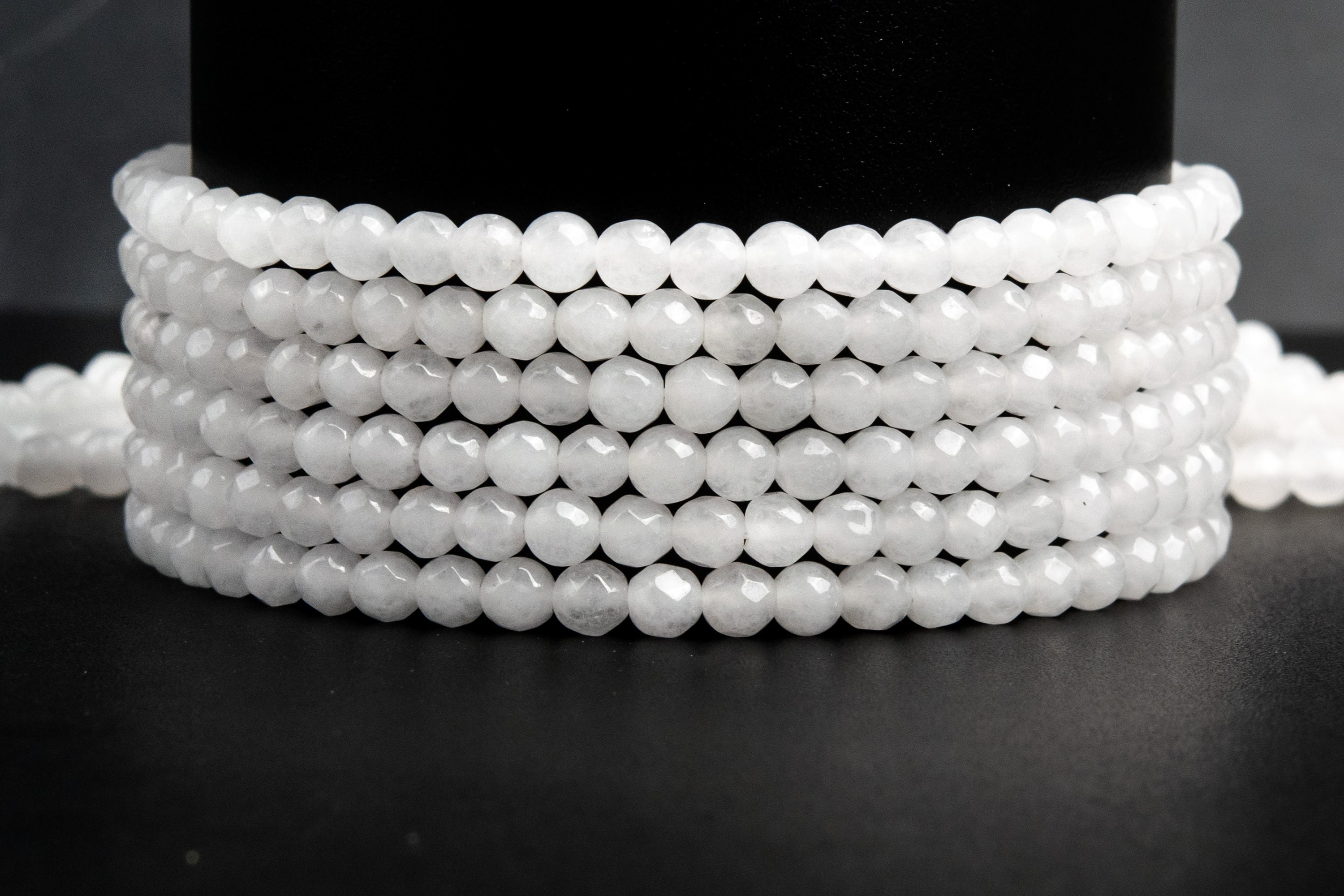 Natural White Jade Gemstone Grade Aaa Faceted Round 4mm Loose Beads Natural White Jade Gemstone Grade Aaa Faceted Round 4mm Loose Beads