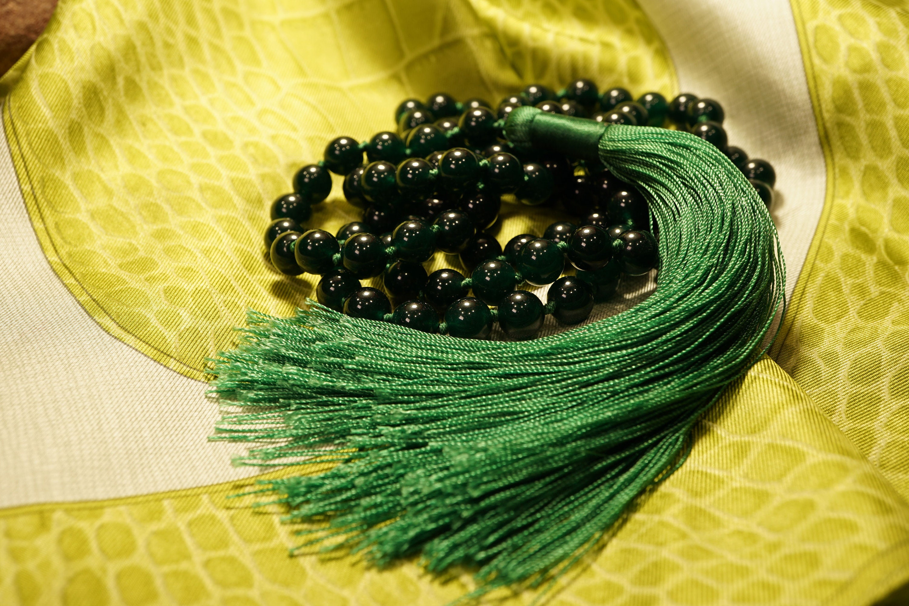 Dark Green Jade Mala • Jade Mala Necklace • Green Jade Necklace • Knotted Mala Beads • Jade Necklace • High Quality Dyed Jade • 8mm • 2123