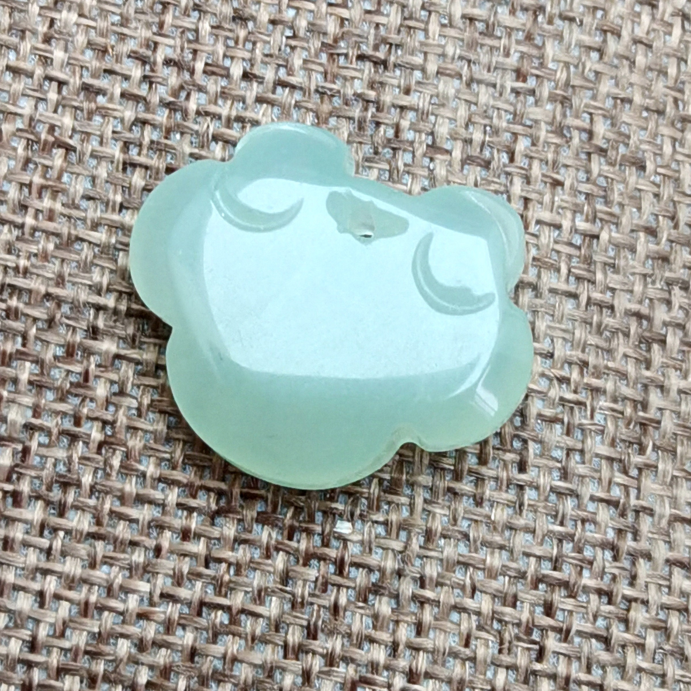 Natural Jade Light Green Jade Longevity Lock Symbolizes Blessing 如意长命锁 Diy Necklace