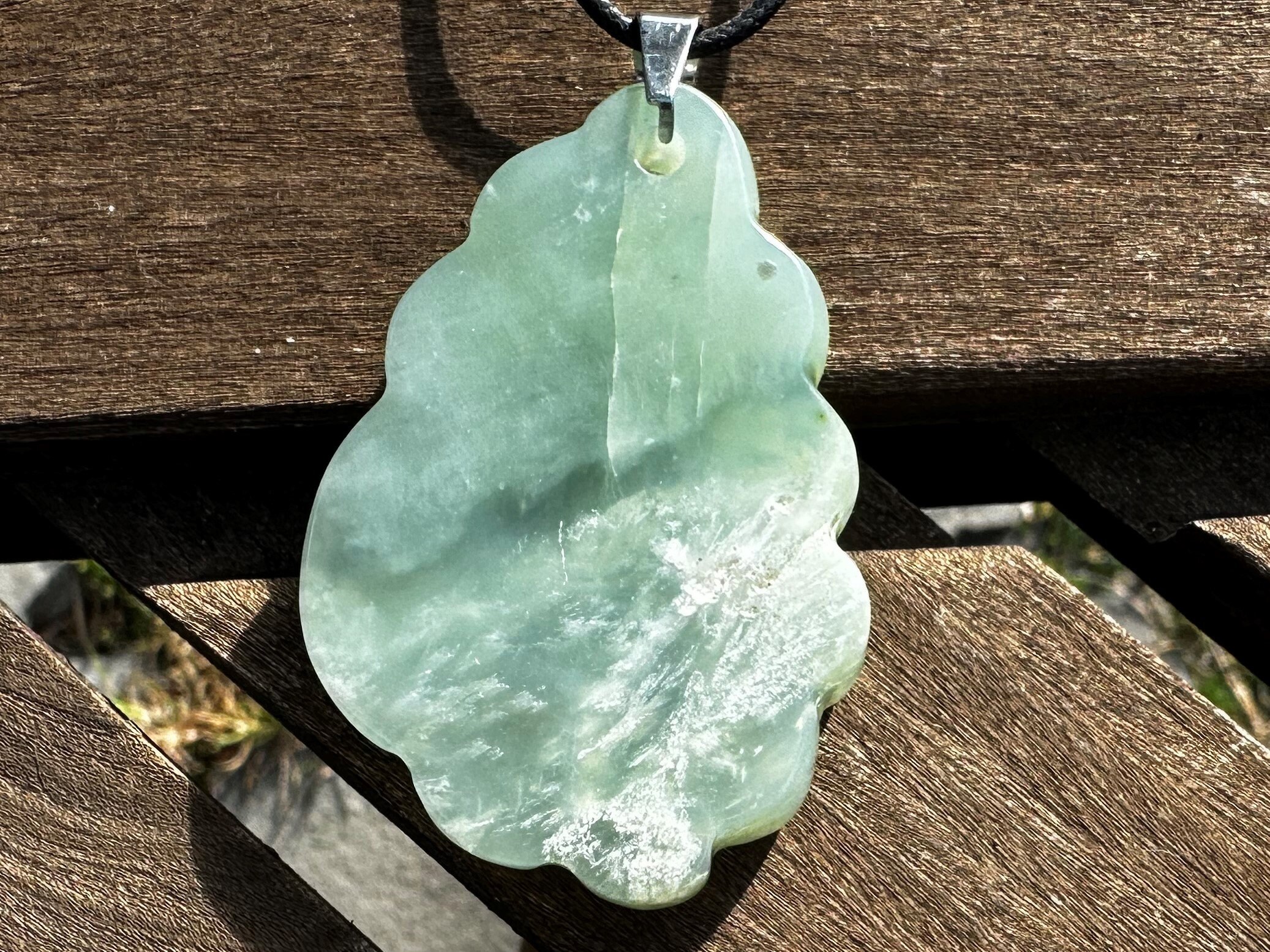 Unisex Jade, Stainless Steel Healing Stone Necklace With Positive Healing Energy! Unisex Jade, Stainless Steel Healing Stone Necklace With Positive Healing Energy!