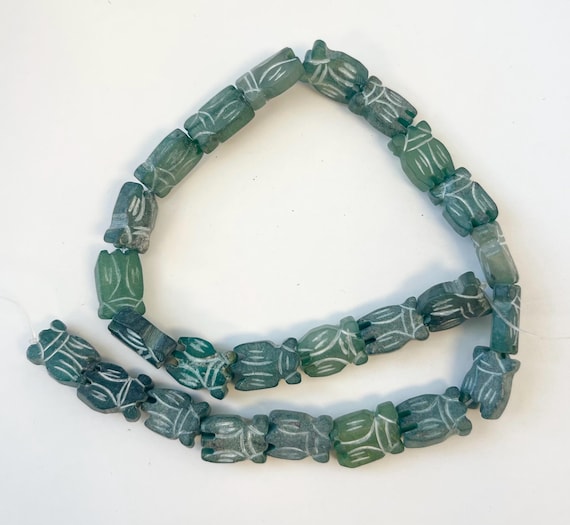Green Old Jade 14x10x6mm Flat Carved Gemstone Beads -14.5 Inch Strand