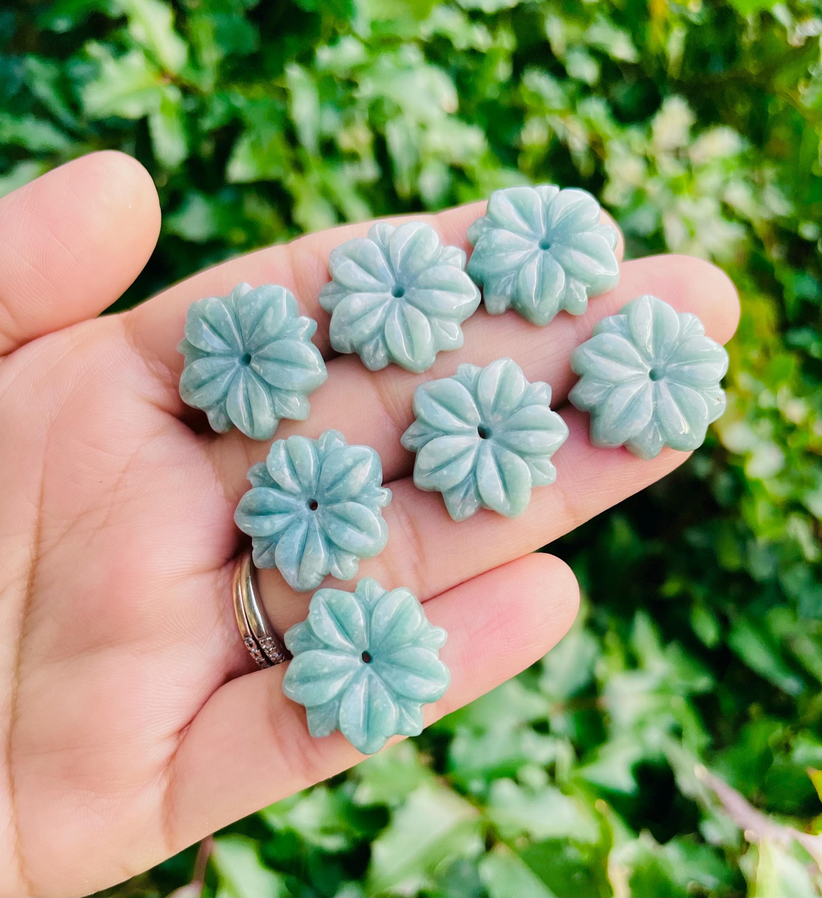 Green Jade Sakura Flower Pendant: Carved Crystal Gemstone (20-26mm)