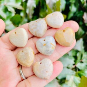 Light Coral Jade Crystal Heart Pendant: Speckled Gemstone Drilled Bead (18-20mm) Light Coral Jade Crystal Heart Pendant: Speckled Gemstone Drilled Bead (18-20mm)