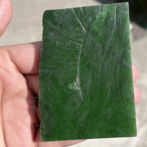 Green Jade Rough Stone | Nephrite Gemstone Slice 139g 93x67x8mm Green Jade Rough Stone | Nephrite Gemstone Slice 139g 93x67x8mm