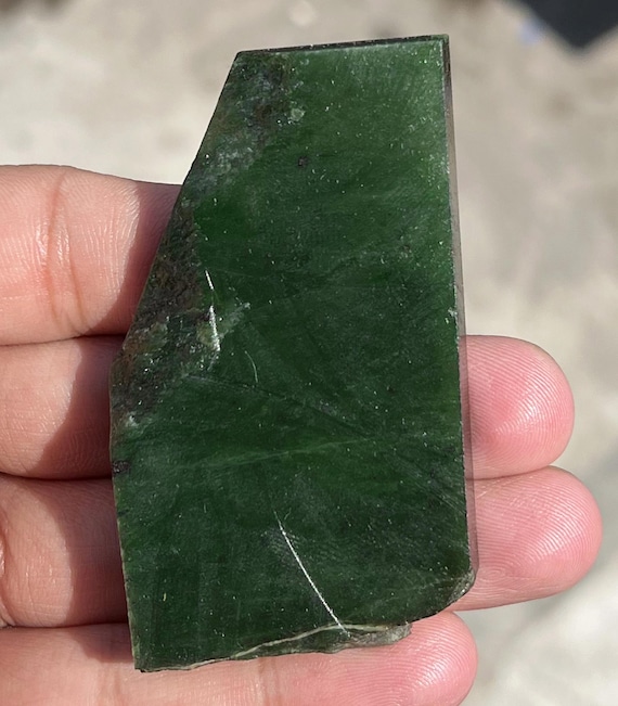 Green Jade Rough Stone | Raw Nephrite Slice 67g 73x43x8mm