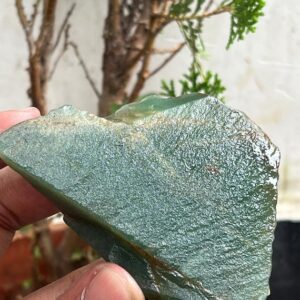 Natural Jade Raw , Beutiful Rough Jade Natural Jade Specimen Healings Crystal Chunn Rough