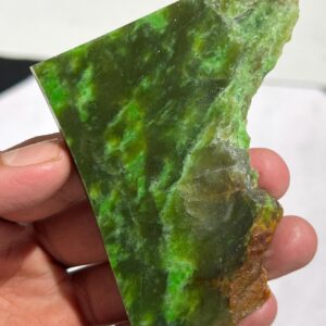 Natural Jade Rough Stone | Hand-cut Raw Nephrite 98g 91x80x7mm