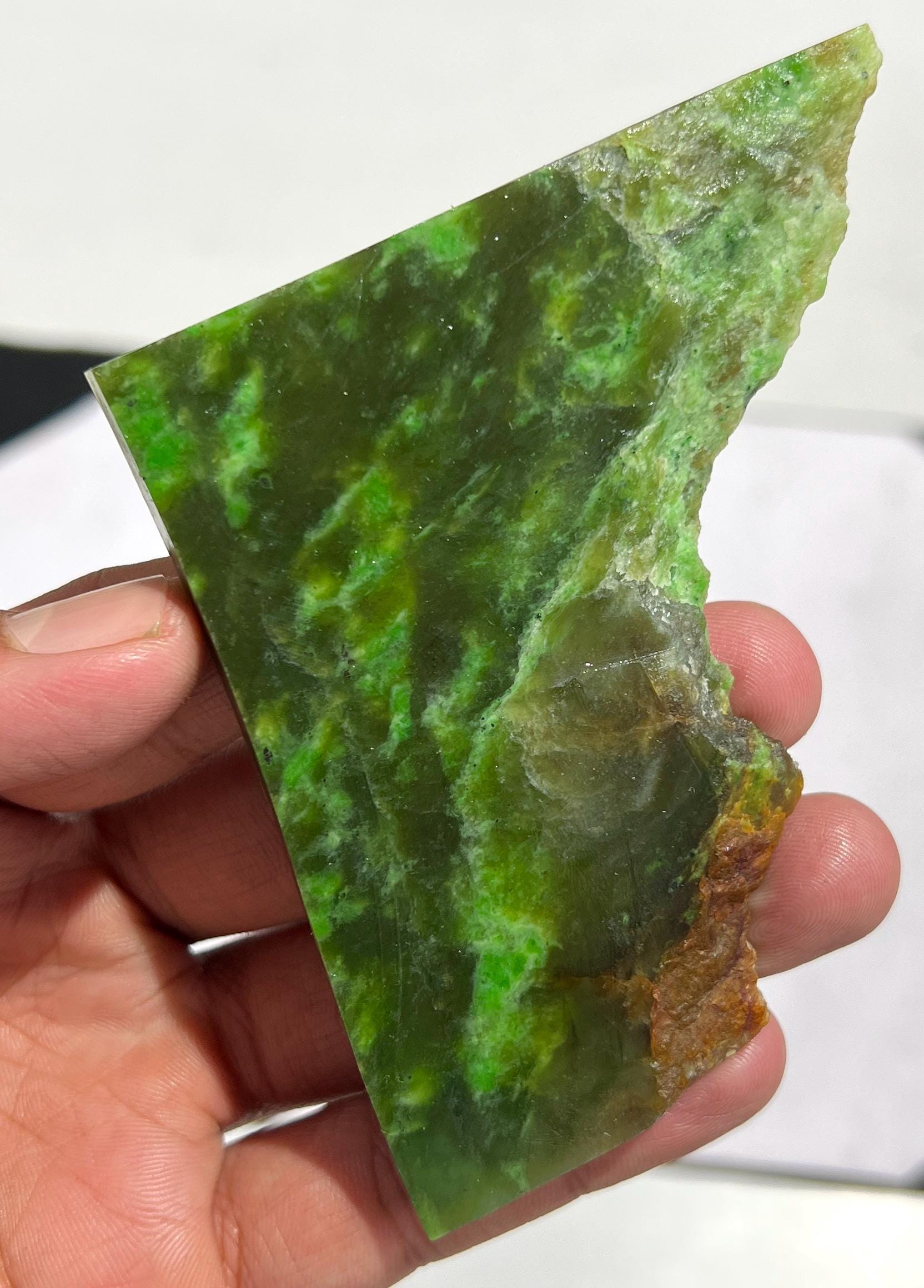 Natural Jade Rough Stone | Hand-cut Raw Nephrite 98g 91x80x7mm