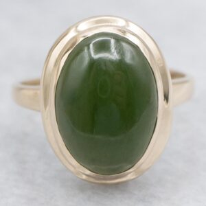 Vintage 10K Gold Ladies Ring, Deep Green Nephrite Jade