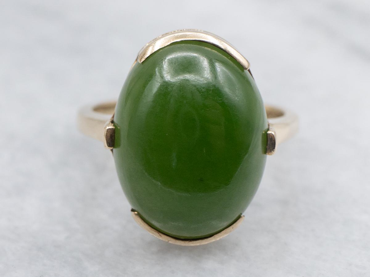 Vintage 10k Gold Nephrite Jade Cabochon Ring