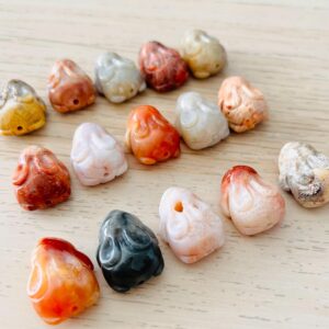 Coral Jade Bunny Bead: Carved Polished Crystal (18mm)
