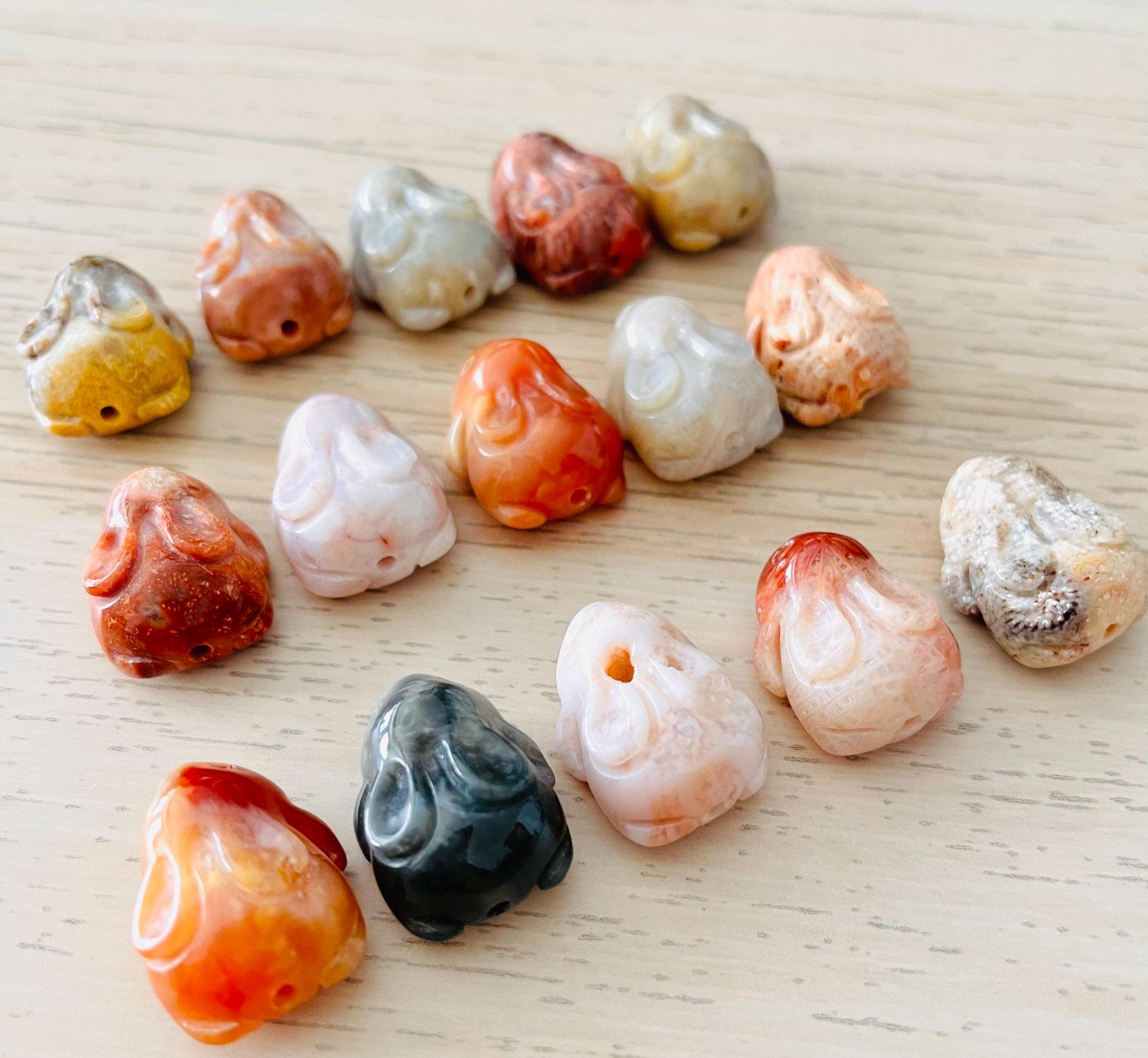 Coral Jade Bunny Bead: Carved Polished Crystal (18mm)