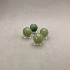 Jade He Tian Jade Crystal Stone Mini Sphere Good Luck Wealth Crystal Prosperity Abundance Crystal Grid Tiny Sphere Metaphysical Stone