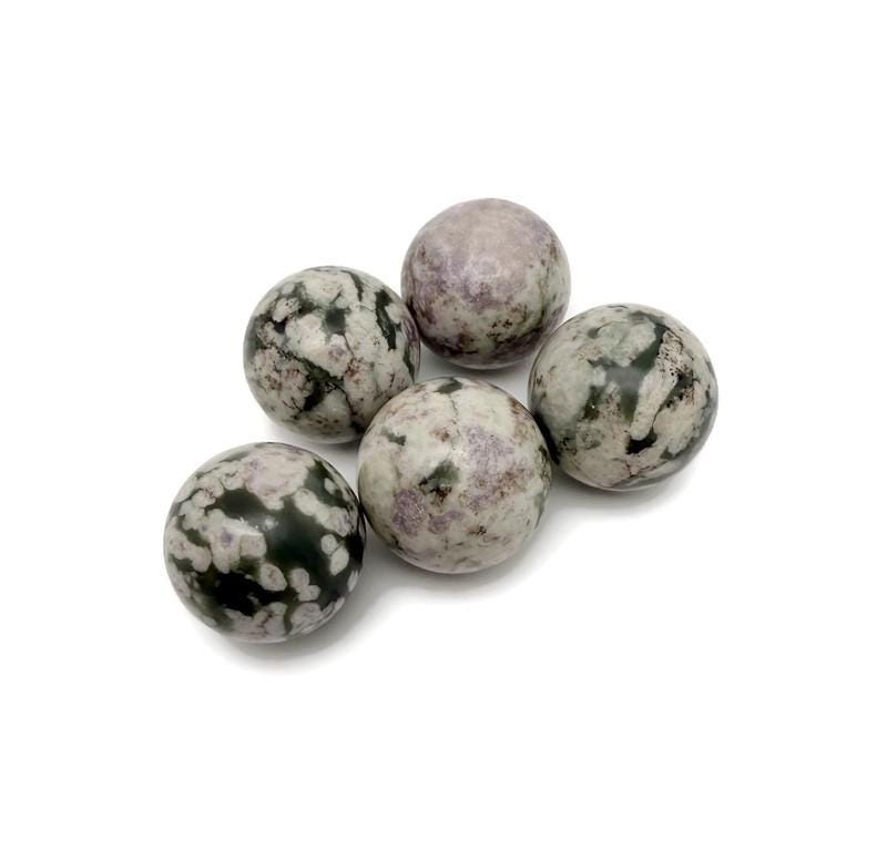 Peace Jade Natural Crystal Sphere – Healing Crystal Balls For Home – 25mm - Sp1166
