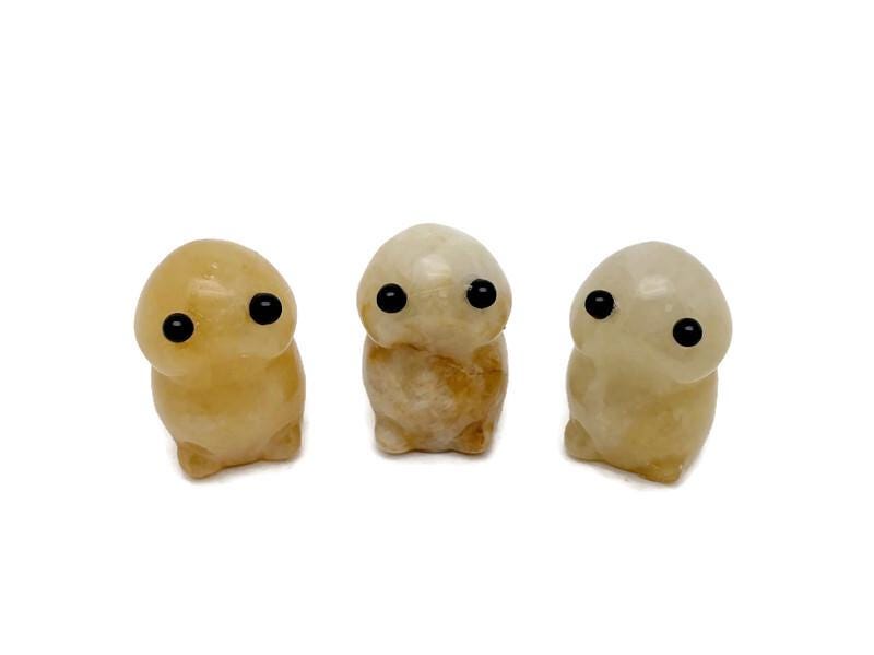 Yellow Jade Frog Monster Crystal Carving – Handcrafted Gemstone Creature Statue - Go1009