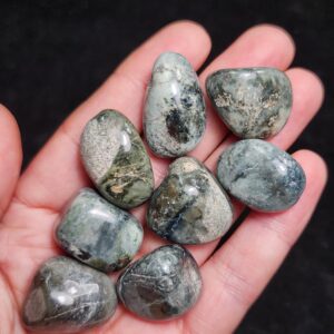 Dianite Crystal, Siberian Jade Specimen - Dianite Stone - Tumbled Jade - Dianite Tumble - Dianite Specimen - Tumbled Siberian Jade Dianite Crystal, Siberian Jade Specimen - Dianite Stone - Tumbled Jade - Dianite Tumble - Dianite Specimen - Tumbled Siberian Jade
