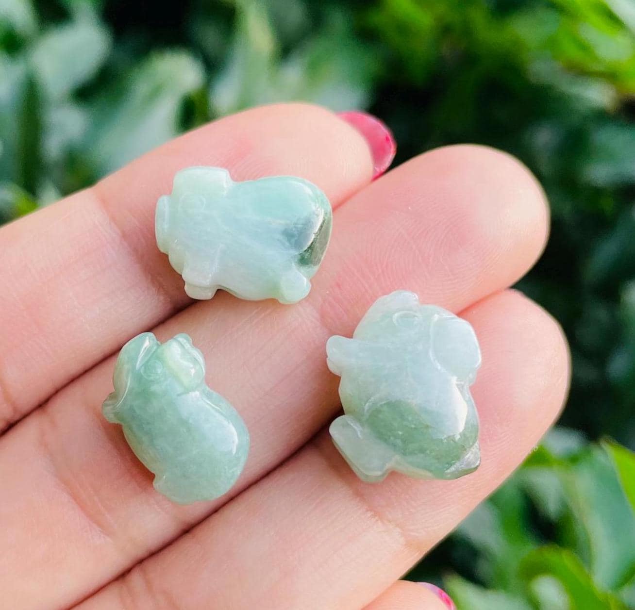Mini Green Jade Pig: Tumbled Crystal Animal Carving (7-11mm) Mini Green Jade Pig: Tumbled Crystal Animal Carving (7-11mm)