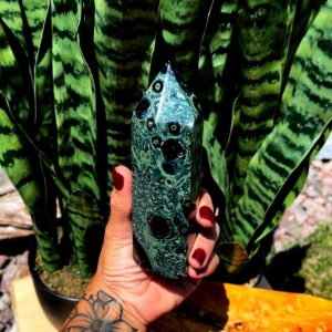 Kambaba Jasper crystal tower for calming the troubled mind & restoring balance - healing crystal